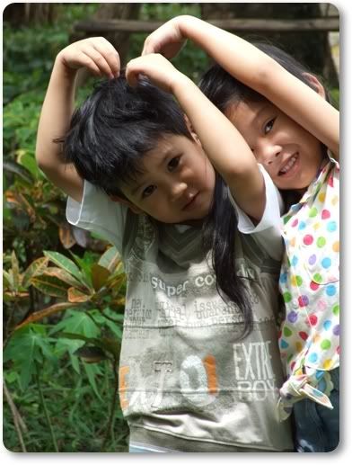 เต๊ะท่า ถ่ายรูป