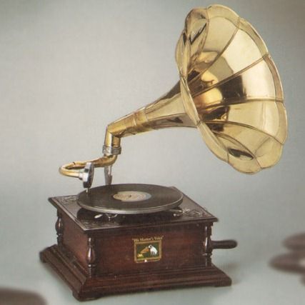 music photo na0396ha-9403_grammofono_dischi_giradischi_legno_zpse79de8d7.jpg