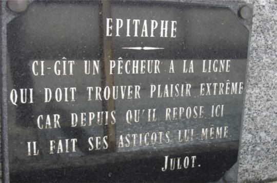 epitaphe-insolite-magazine-259176.jpg