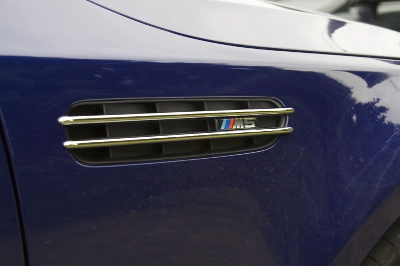 IMAGE: http://i239.photobucket.com/albums/ff247/shaunknee/M4.jpg