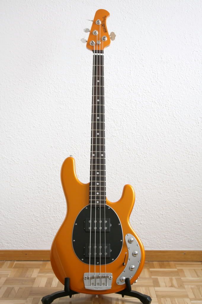 http://i239.photobucket.com/albums/ff59/oliAtBass/EBMM/E66912/IMG_2683.jpg