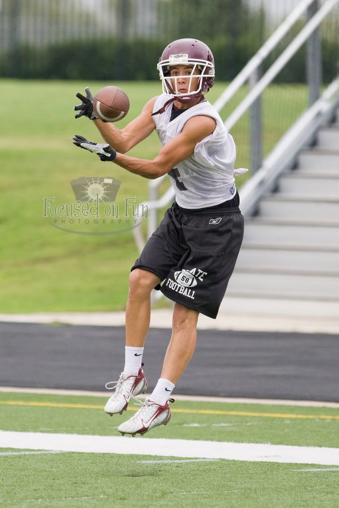 IMAGE: http://i239.photobucket.com/albums/ff66/mcgomez13/2ADayTue-135.jpg