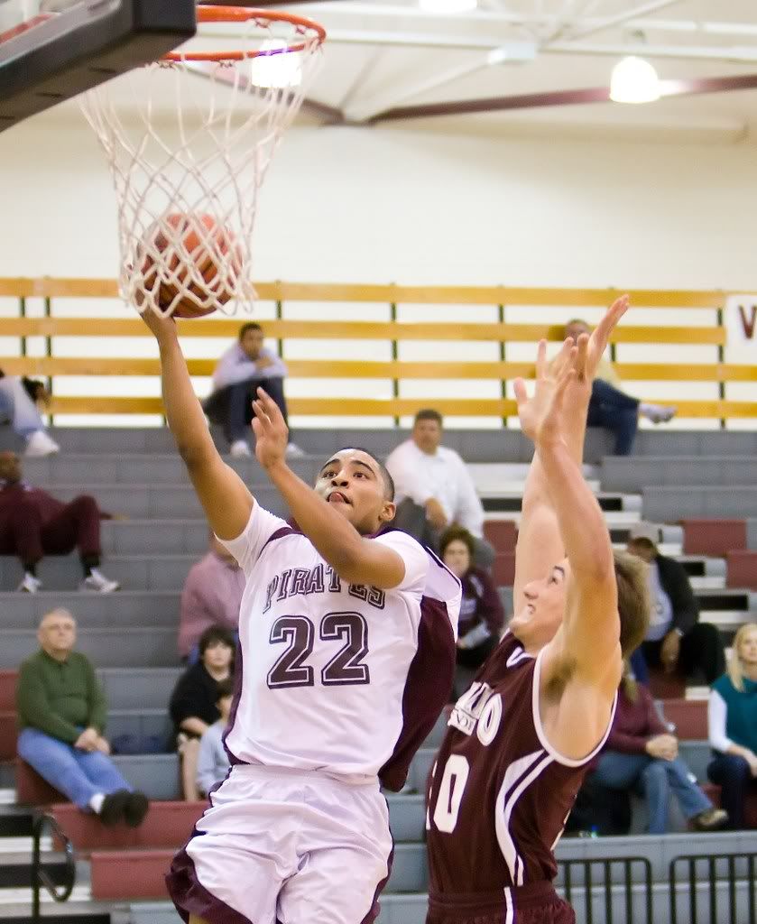 IMAGE: http://i239.photobucket.com/albums/ff66/mcgomez13/BBJan30-116-Copy.jpg