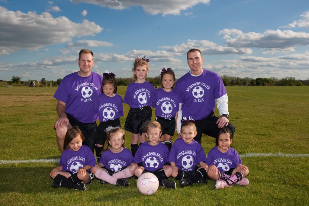 IMAGE: http://i239.photobucket.com/albums/ff66/mcgomez13/Butterflies-155.jpg