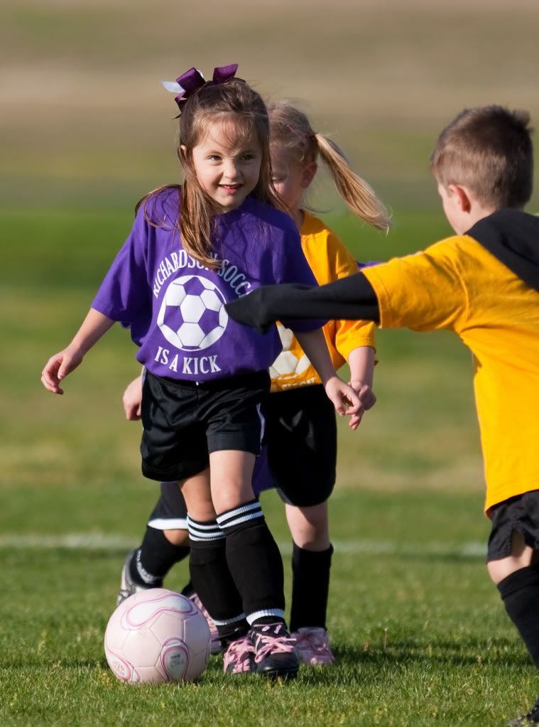 IMAGE: http://i239.photobucket.com/albums/ff66/mcgomez13/Butterflies-298.jpg