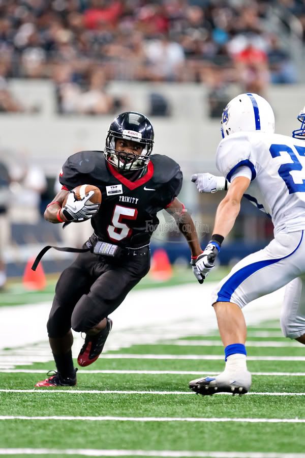 IMAGE: http://i239.photobucket.com/albums/ff66/mcgomez13/CStadium-1034copy.jpg