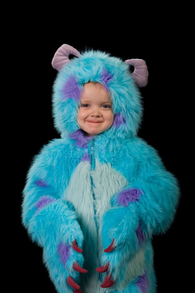 IMAGE: http://i239.photobucket.com/albums/ff66/mcgomez13/ChiesaH08-262.jpg