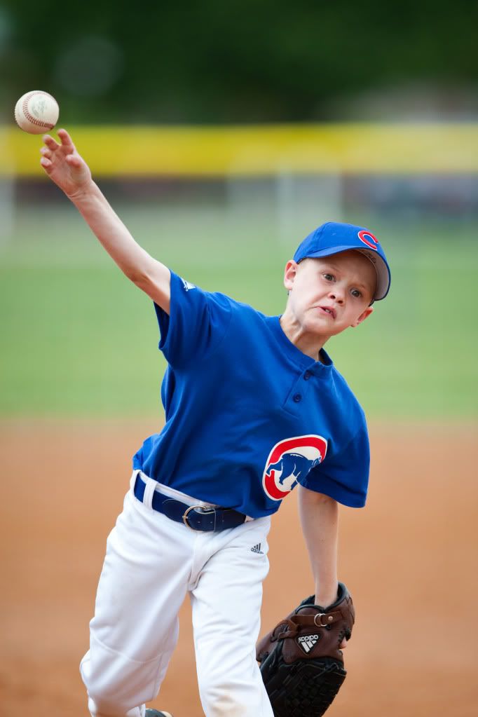 IMAGE: http://i239.photobucket.com/albums/ff66/mcgomez13/Cubs-250.jpg