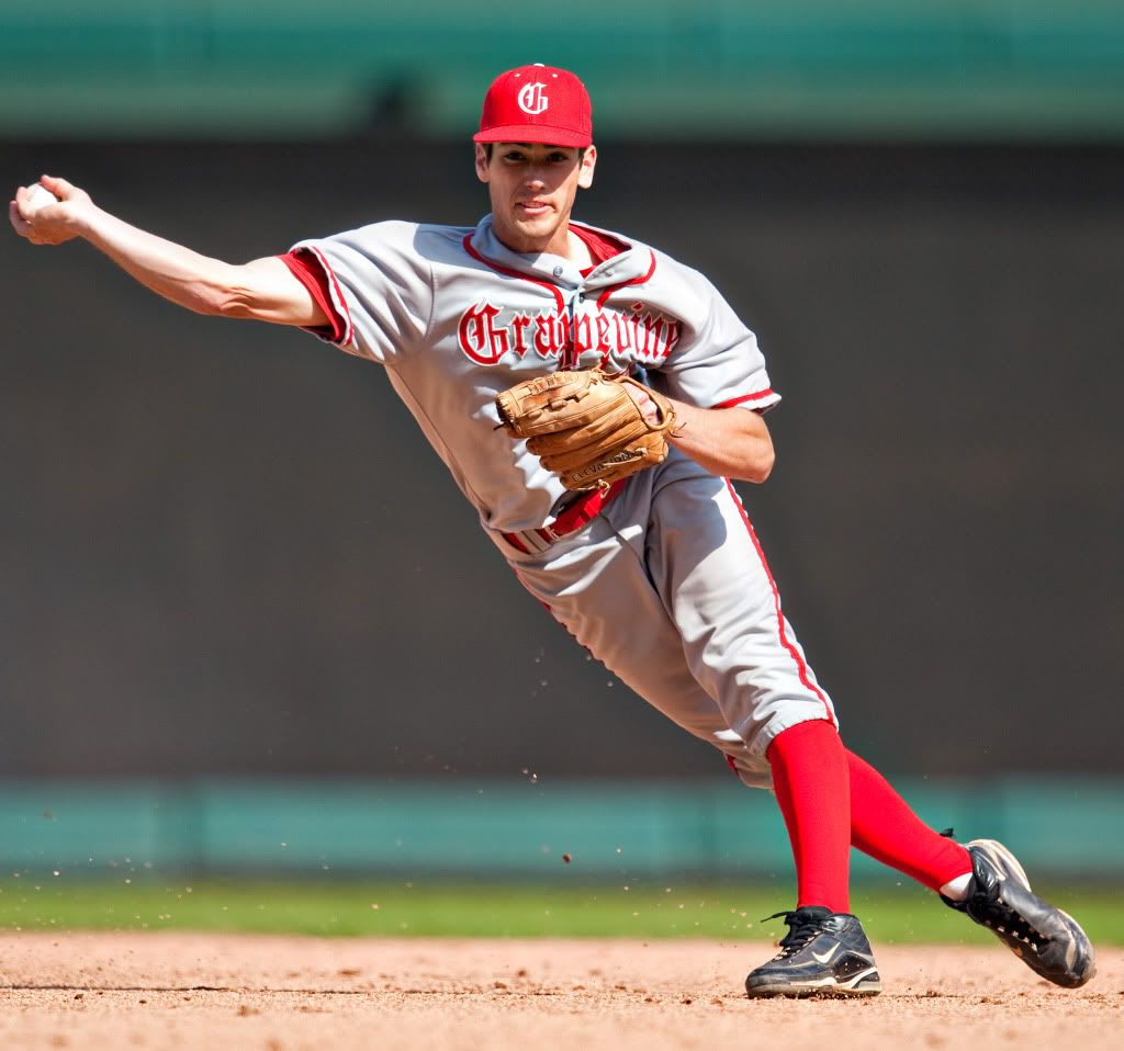 IMAGE: http://i239.photobucket.com/albums/ff66/mcgomez13/FOF10375.jpg