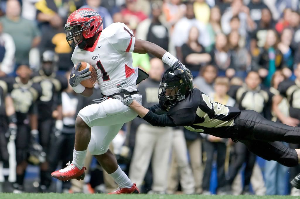 IMAGE: http://i239.photobucket.com/albums/ff66/mcgomez13/FOF18918.jpg