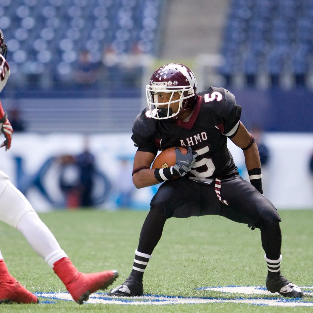 IMAGE: http://i239.photobucket.com/albums/ff66/mcgomez13/FOF21023-2.jpg