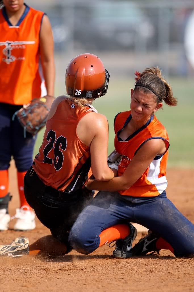 IMAGE: http://i239.photobucket.com/albums/ff66/mcgomez13/FOF_0802.jpg