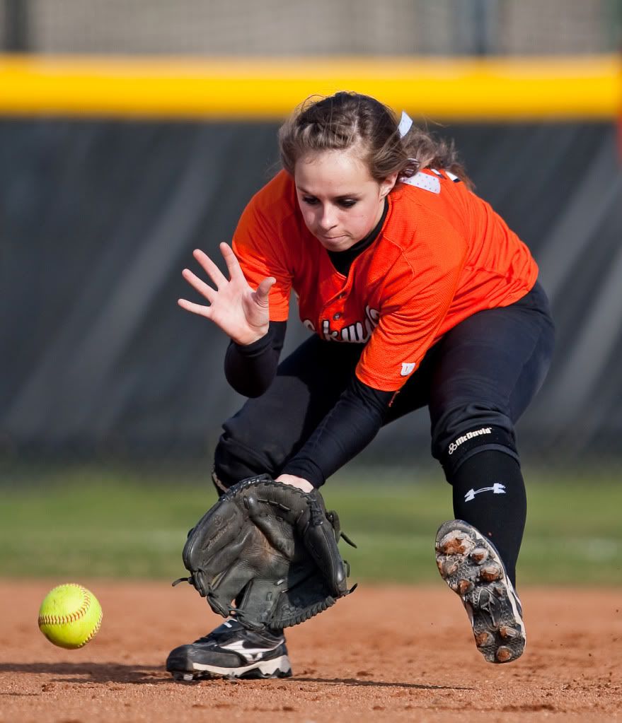 IMAGE: http://i239.photobucket.com/albums/ff66/mcgomez13/NMvR-138.jpg