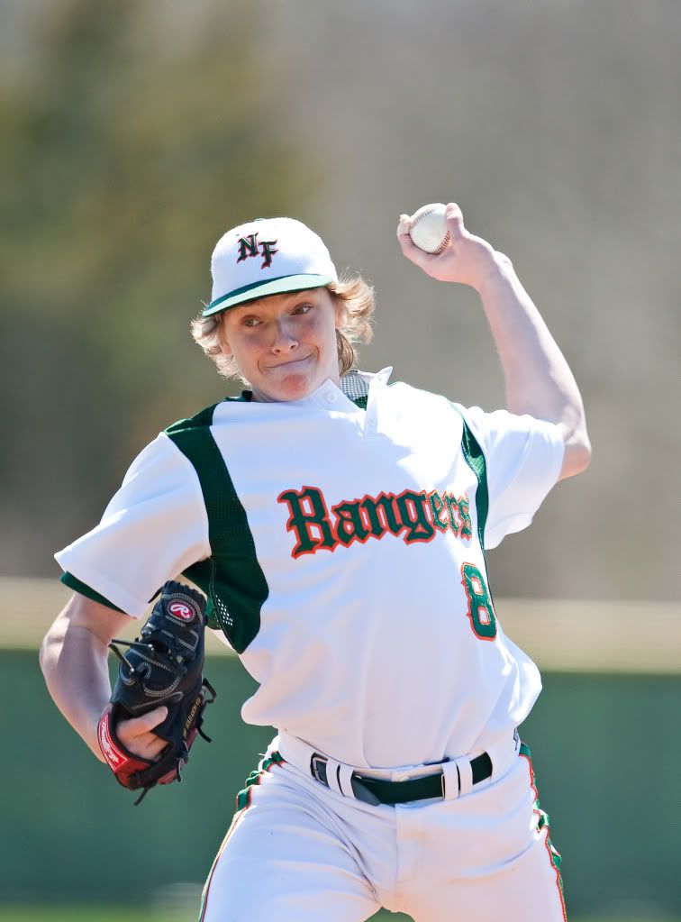 IMAGE: http://i239.photobucket.com/albums/ff66/mcgomez13/NvMN-116.jpg