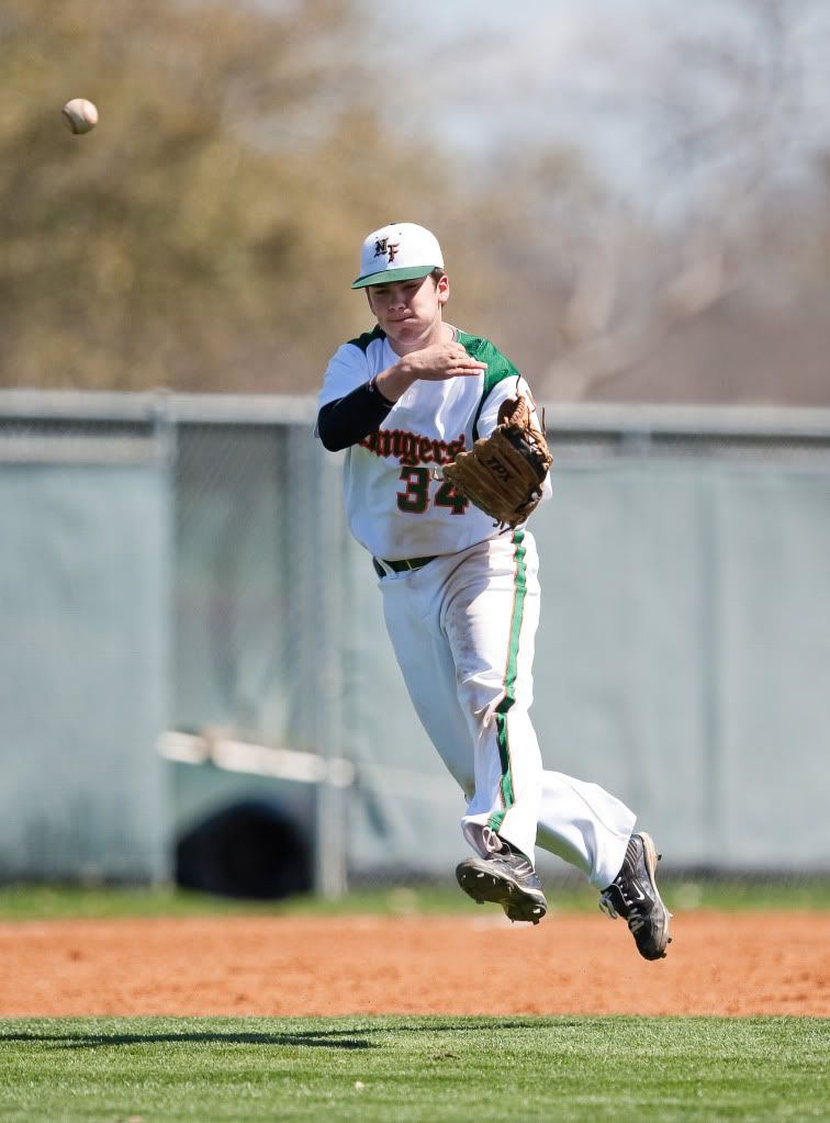 IMAGE: http://i239.photobucket.com/albums/ff66/mcgomez13/NvMN-181.jpg