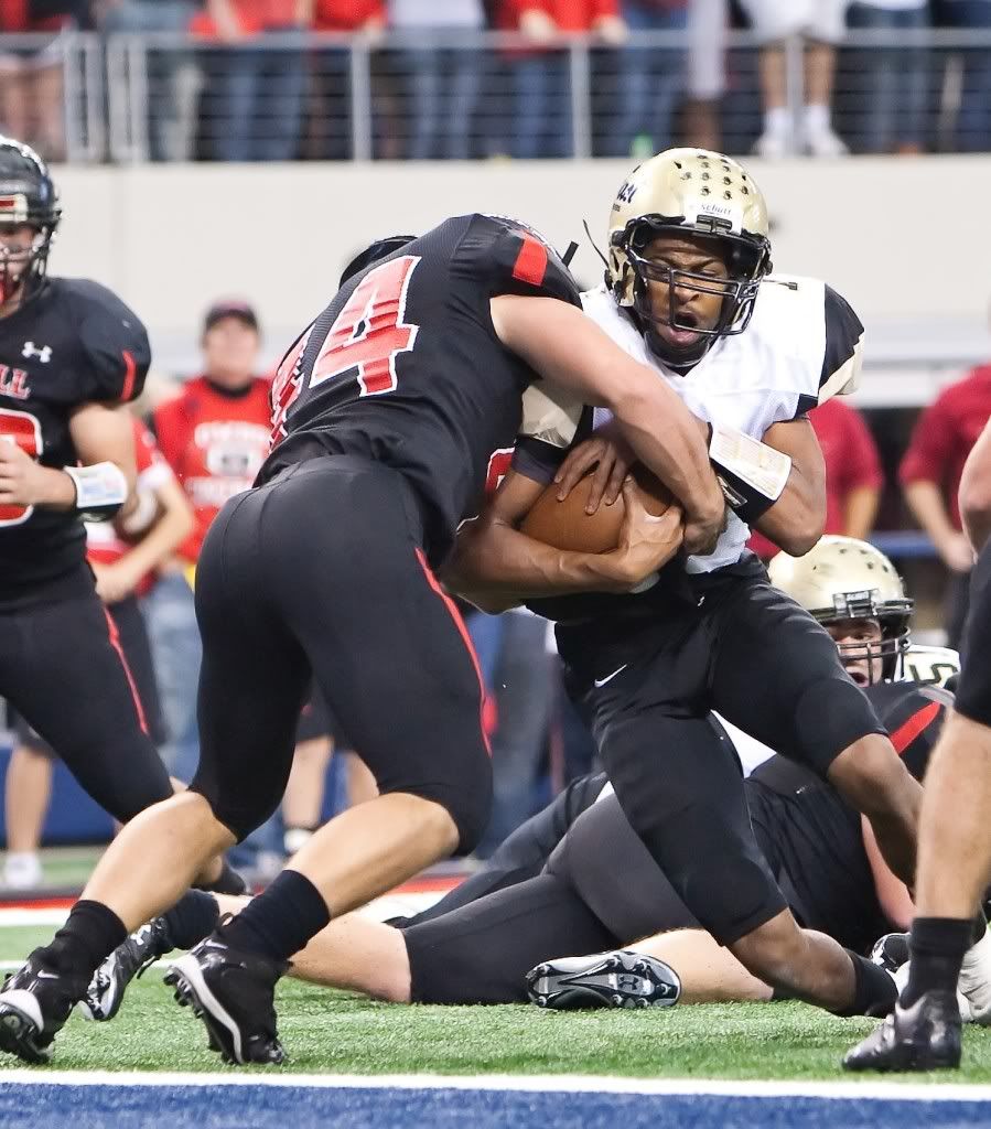 IMAGE: http://i239.photobucket.com/albums/ff66/mcgomez13/PEvC-423.jpg