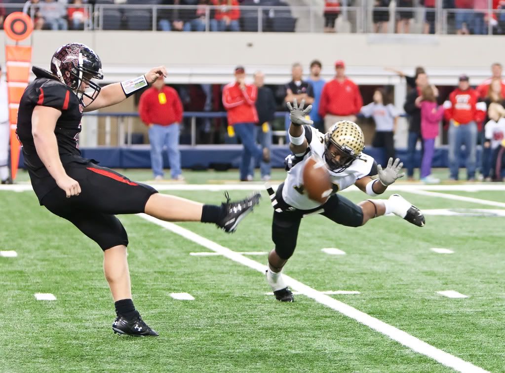 IMAGE: http://i239.photobucket.com/albums/ff66/mcgomez13/PEvC-437.jpg