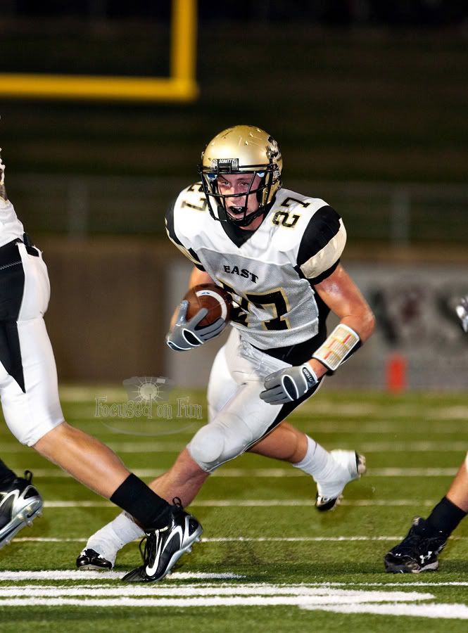 IMAGE: http://i239.photobucket.com/albums/ff66/mcgomez13/PvPE-205.jpg