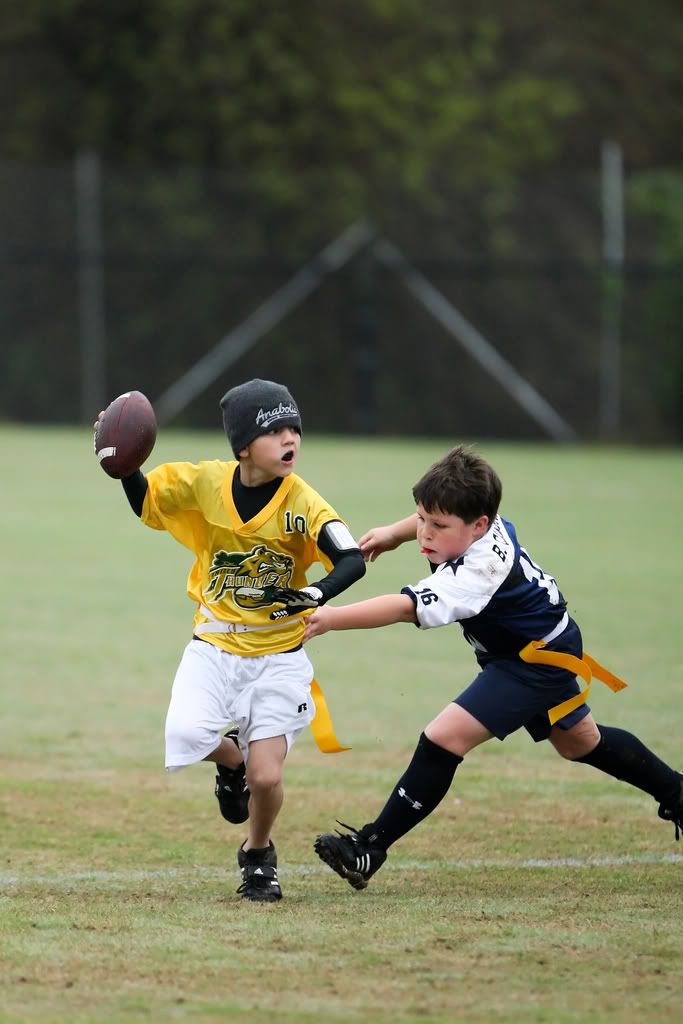 IMAGE: http://i239.photobucket.com/albums/ff66/mcgomez13/Thunder_Cowboys-106-1.jpg