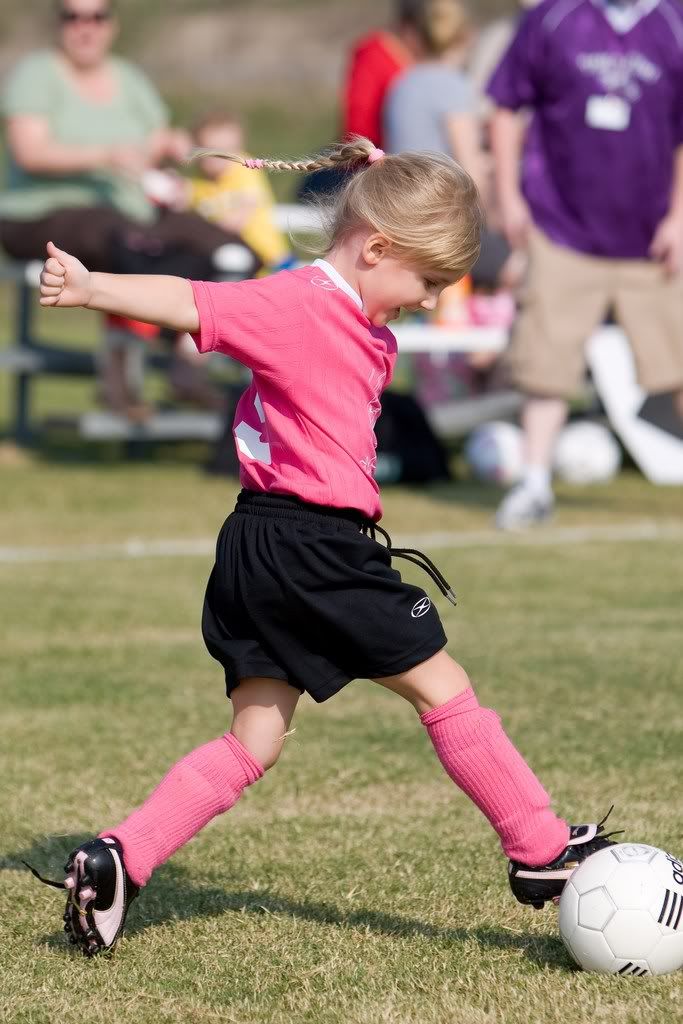 IMAGE: http://i239.photobucket.com/albums/ff66/mcgomez13/U5GSoccerBugsvsDragonflies-110.jpg