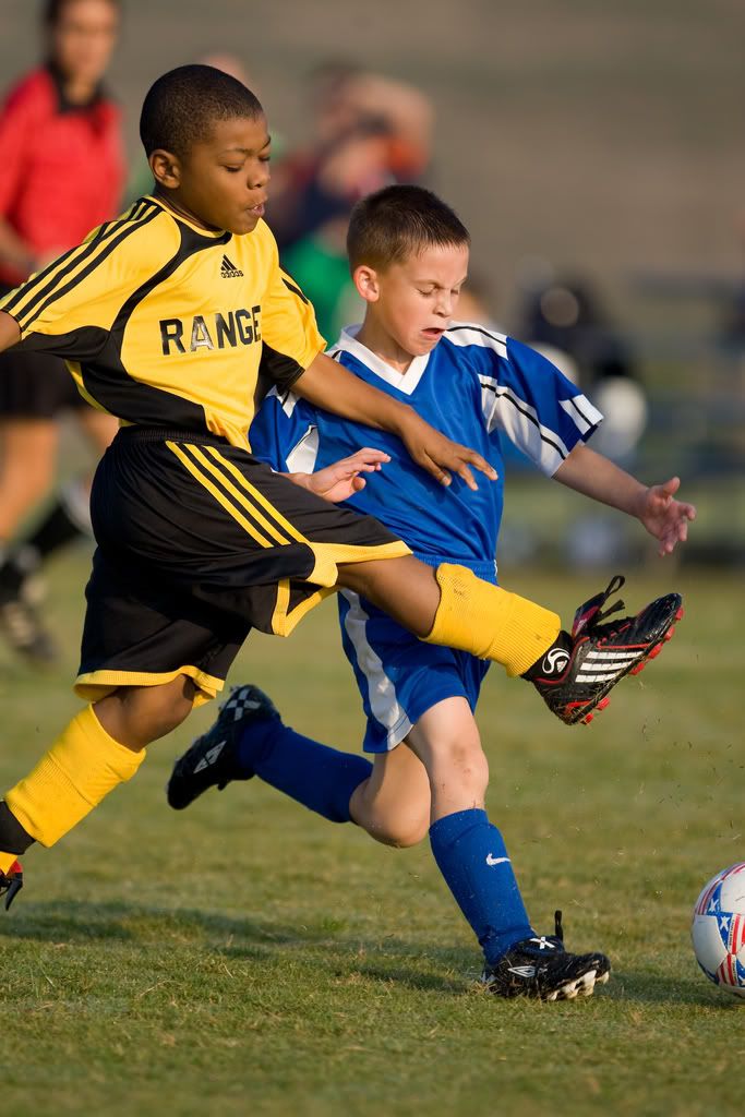 IMAGE: http://i239.photobucket.com/albums/ff66/mcgomez13/U8BRangersvsMavericks-183.jpg