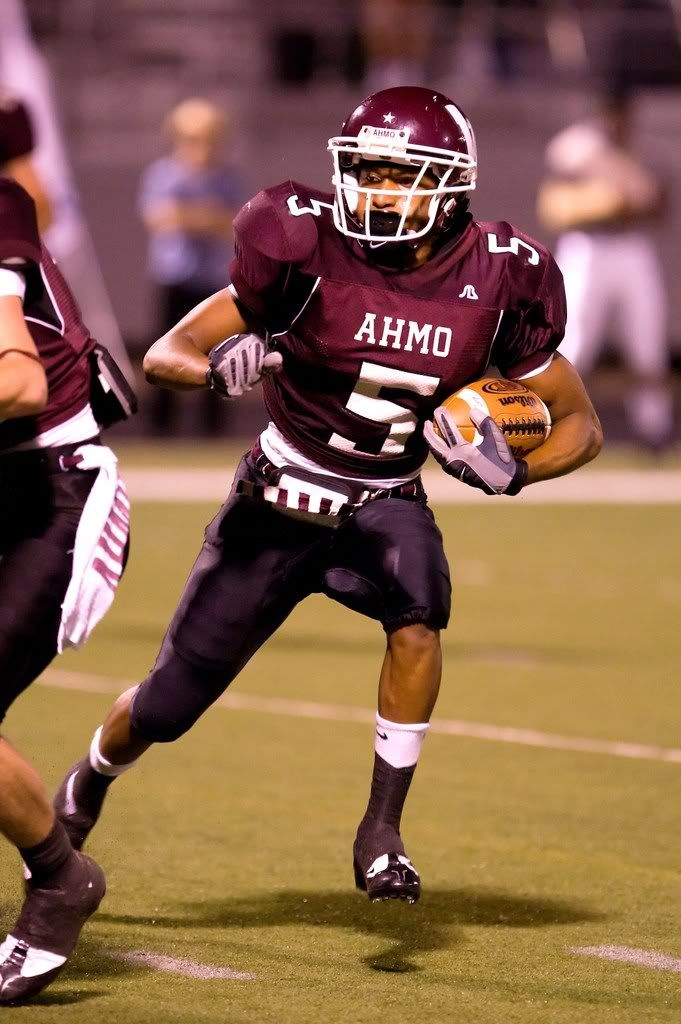 IMAGE: http://i239.photobucket.com/albums/ff66/mcgomez13/WHS_vs_AS-211.jpg