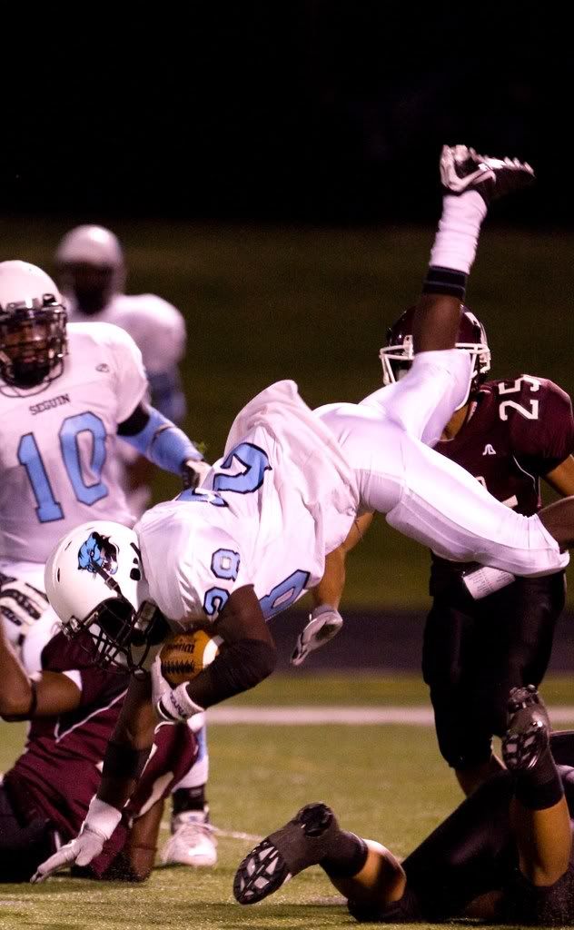 IMAGE: http://i239.photobucket.com/albums/ff66/mcgomez13/WHSvsAS-162.jpg