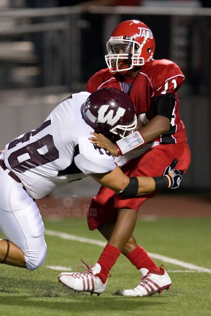 IMAGE: http://i239.photobucket.com/albums/ff66/mcgomez13/WylievsMesqHorn-144.jpg