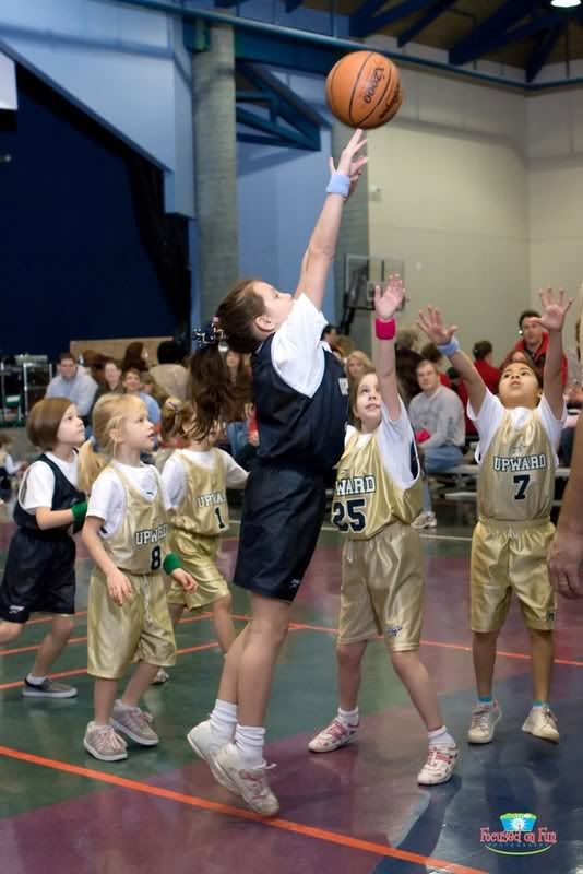 IMAGE: http://i239.photobucket.com/albums/ff66/mcgomez13/lspartansvslaggies-134copy.jpg