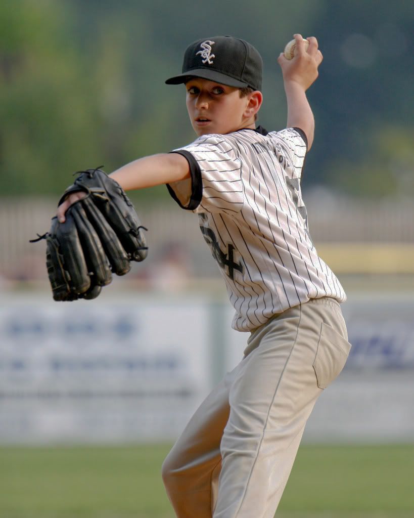 IMAGE: http://i239.photobucket.com/albums/ff66/mcgomez13/windup-1.jpg