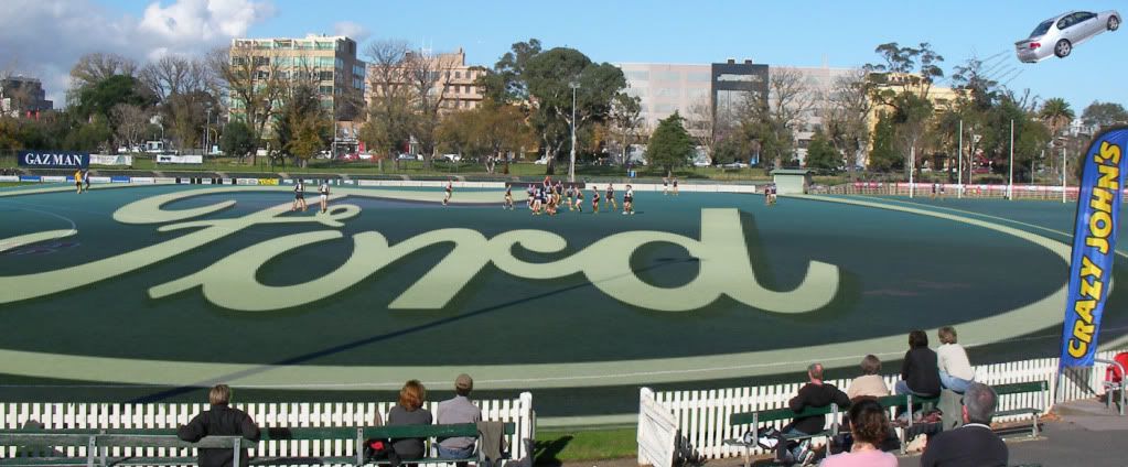 Junction_oval_footy_old_melburnians.jpg